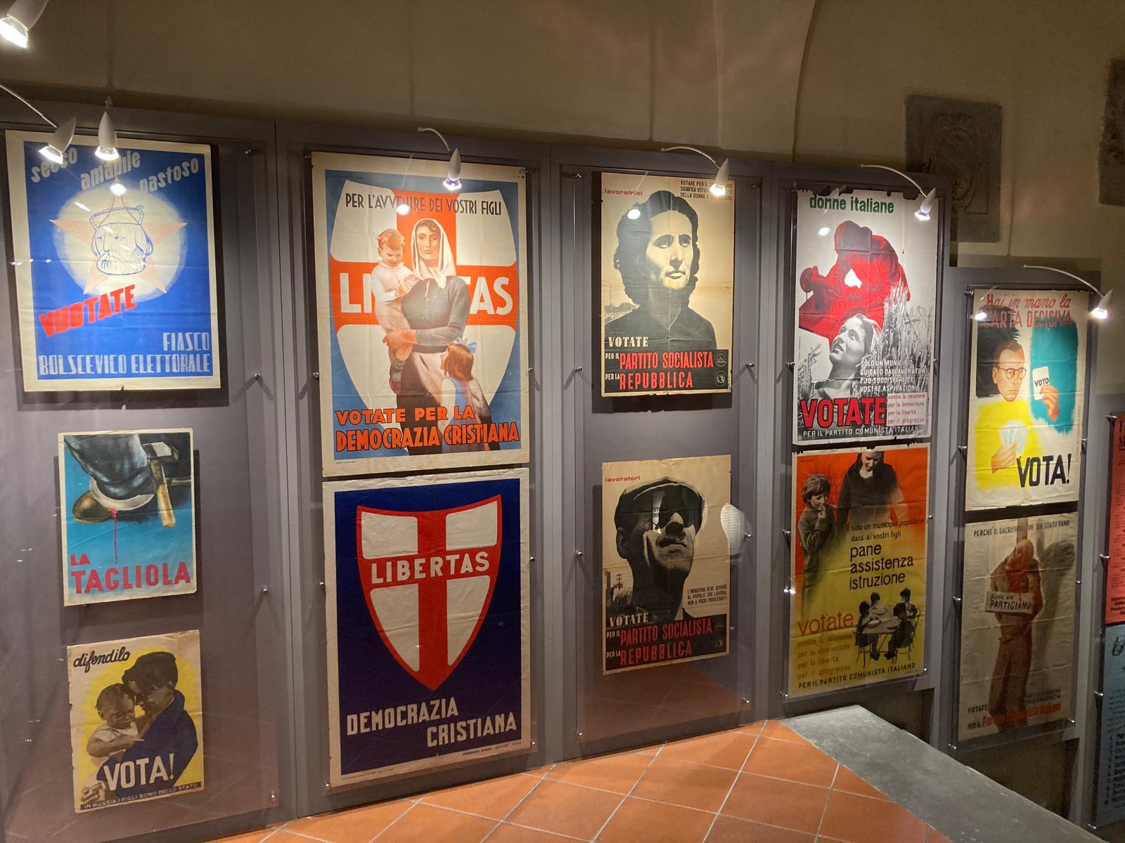 Inaugurata La Mostra Di Manifesti Storici Propaganda Notizie