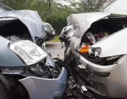 Ieri pomeriggio è avvenuto uno scontro tra due auto in via Senese Aretina. Un uomo di ottant’anni è rimasto ferito. 